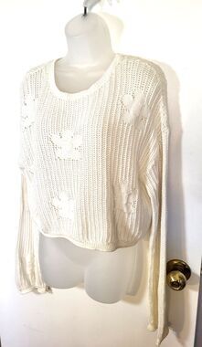Sincerely Jules Relaxed Fit Flower Knit Cropped Festival Beach Boho Sweater  Med